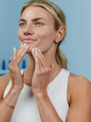 Light Day Sunscreen Broad Spectrum SPF 37