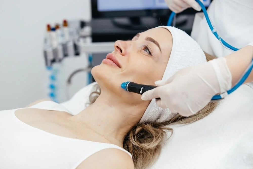 HydraFacial tretman u DermaSense centru